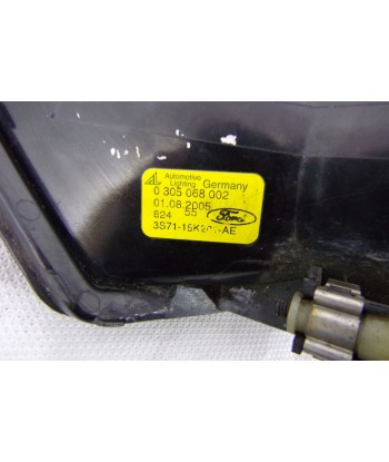 Halogen prawy Ford Mondeo III FL 0305068002
