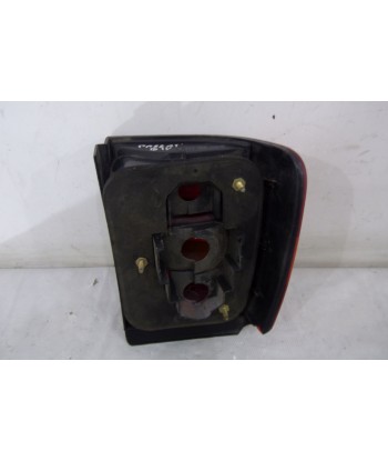Lampa prawa tylna VW Passat B4 3A9945112