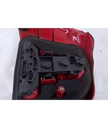 Lampa prawa tylna VW Golf IV 1J0945257