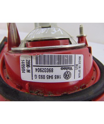 Lampa lewa tylna VW Golf V 1K6945093E