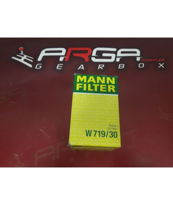 Filtr oleju MANN FILTER W719/30