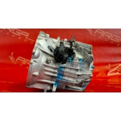 Skrzynia biegów 8V4R7002BF Ford 2.0 TDCI