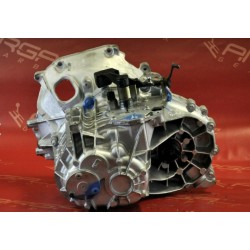 Skrzynia biegów 8V4R7002 Ford