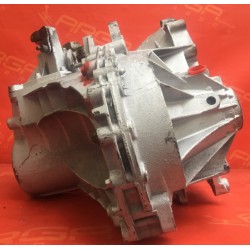Skrzynia biegów 6C1R7002BB 2.2 TDCI Ford