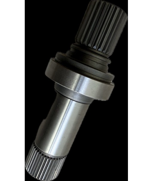 Wałek półosi prawej, króciec półosi prawej.