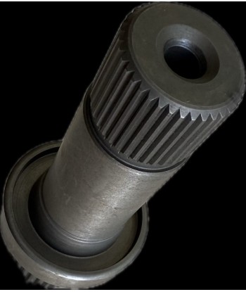 Wałek półosi prawej, króciec półosi prawej.