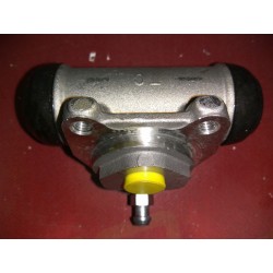 Cylinderek hamulcowy LPR 4028