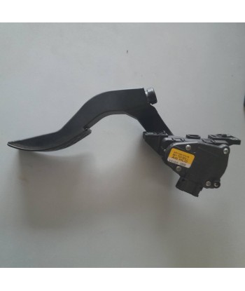 Pedał potencjometr gazu 8E1723523J AUDI A4 B7 UŻYWANY