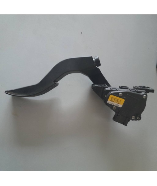 Pedał potencjometr gazu 8E1723523J AUDI A4 B7 UŻYWANY