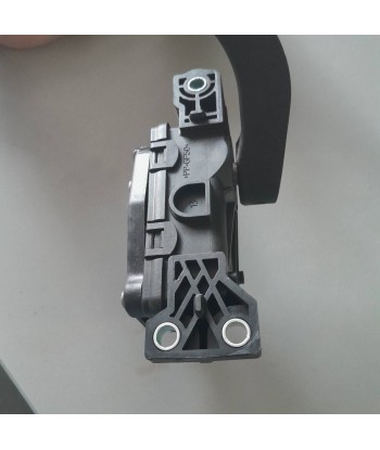 Pedał potencjometr gazu 8E1723523J AUDI A4 B7 UŻYWANY