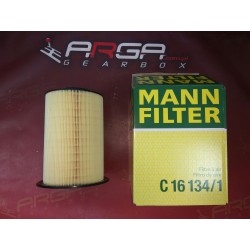 Filtr powietrza MANN FILTER C16134/1