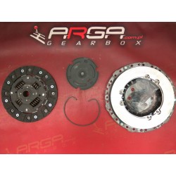 Zestaw sprzęgła LUK 620305009