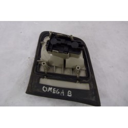 Lampa lewa tylna w klapę Opel Omega B 45299